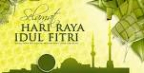 Verschiedene Spezialitäten zu Idul Fitri,  auch Lebaran genannt, in Indonesien