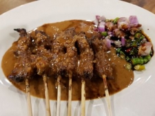 Sate Kempleng aus Semarang, Zentraljava.