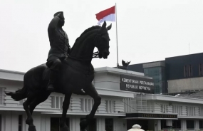 Prabowo und Megawati weihten die Statue von Bung Karno auf einem Pferd ein