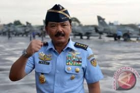 Der Oberbefehlshaber der indonesischen Streitkräfte / TNI bestätigt die Wiedereröffnung der Wamena-Schulen am 7. Oktober