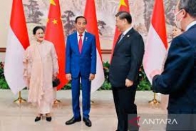 Präsident Joko Widodo fördert die wirtschaftliche Zusammenarbeit unter Berücksichtigung der Nutzung lokaler Energie