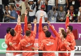 Das indonesische  Herrenbadmintonteam  errang eine Silbermedaille bei Asian Games 2018