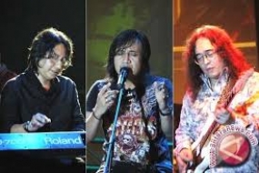 Indonesisches POP-Lied “Yogyakarta”    -   KLA Project