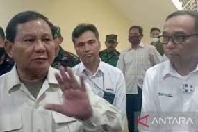 Verteidigungsminister Prabowo hofft, die Fähigkeiten von INKA mit denen des Militärs zusammenführen zu können