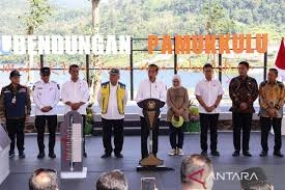 Präsident Joko Widodo weihte den Pamukkulu-Staudamm in Süd-Sulawesi ein