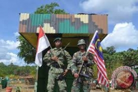 Gemeinsame Grenzpatrouille zwischen Indonesien und Malaysia