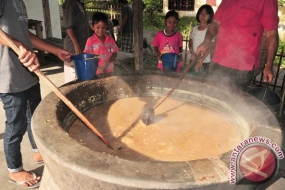 Kanji Rumbi-Brei aus Aceh