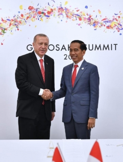Telefonisch gratulierte Präsident Jokowi Eid al-Adha zu Erdogan.
