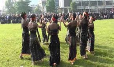 Der Ndundu Ndake Tanz