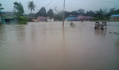 Tote bei Überschwemmungen in Indonesien