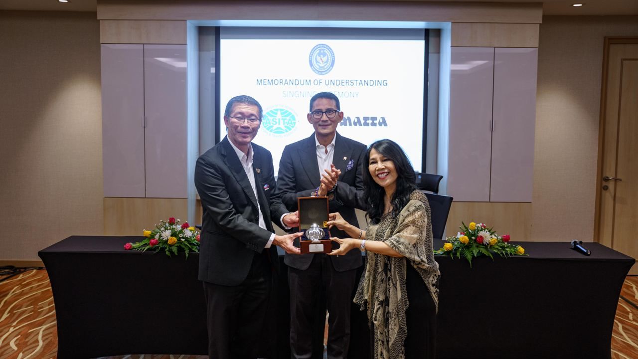Sandiaga Uno : Kolaborasi Asosiasi Pariwisata RI-Malaysia Akan Perkuat Sektor Pariwisata
