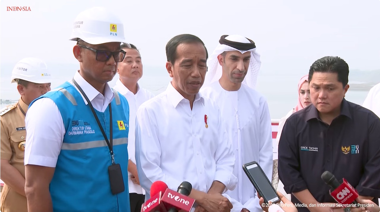 Presiden RI Joko Widodo usai meresmikan PLTS Terapung Cirata di Purwakarta pada Kamis (9112023). (Foto Tangkapan layar Akun YouTube Sekneg)