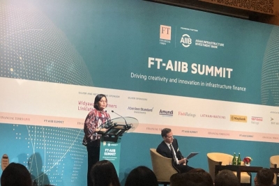 Menteri Keuangan Sri Mulyani Indrawati dalam acara FT-AIIB Summit 2019 dengan topik Delivering Indonesia’s Infrastructure Vision 2019-2024 di Hotel Grand Hyatt, Jakarta, Selasa (26/11/2019).