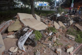 Korban Gempa Lombok 82 Orang, Ribuan Warga Mengungsi