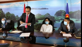 Duta Besar LBBP Republik Indonesia untuk Republik Panama Serah Terima Salinan Surat Kepercayaan