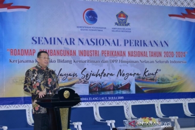 Ketua DPR RI, Bambang Soesatyo, menjadi pembicara utama pada seminar nasional &quot;Road Map Pembangunan Perikanan Nasional 2020-2024&quot;, di Jakarta, Rabu (31/7/2019) 