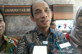 Wakil Menteri ESDM Archandra Tahar usai memberikan kuliah umum kepada mahasiswa baru UNS 