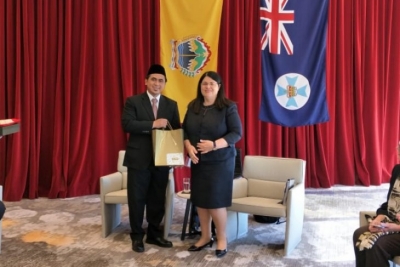 Wakil Gubernur Jawa Tengah Taj Yasin Maimoen dan Ministry of Education Queensland, Grace.