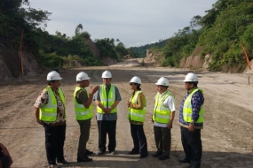 Presiden Jokowi Akan Letakkan Batu Pertama Pembangunan Tol Padang-Pekanbaru