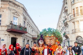 Pagelaran seni budaya Indonesia pada ajang Indonesian Cultural Festival yang diselenggarakan KBRI di Kota Baku, Azerbaijan. 