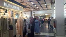 Paris Van Java Double Midnight Sale    Artikel ini telah tayang di tribunjabar.id dengan judul Cari Baju Lebaran? Yuk Serbu Double Midnight Sale Malam Ini di Paris Van Java, https://jabar.tribunnews.com/2019/05/31/cari-baju-lebaran-yuk-serbu-double-midnight-sale-malam-ini-di-paris-van-java. Penulis: Putri Puspita Nilawati	 Editor: Ichsan