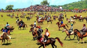 Tradisi Pasola, Nusa Tenggara Timur