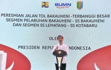 Presiden Resmikan Tol Pertama di Lampung
