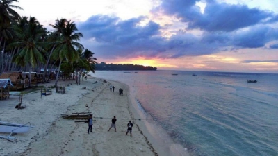 Pantai Kaluku, Sulawesi Tengah