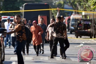 Risma Kumpulkan Guru Agama Se-Surabaya Tangkal Radikalisme