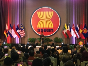 Presiden Joko Widodo berpidato saat peresmian gedung baru Sekretariat ASEAN di Jakarta, Kamis (8/8/2019). 