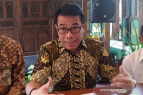 Deputi Bidang Pengembangan Sumber Daya Manusia Kementerian Koperasi dan UKM Rulli Nuryanto. 