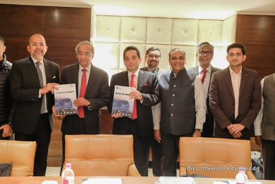 Menteri Perdagangan RI, Agus Suparmanto melakukan pertemuan dengan Federasi Kamar Dagang dan Industri India (Federation of India Chamber of Commerce and Industry/FICCI) di New Delhi, India