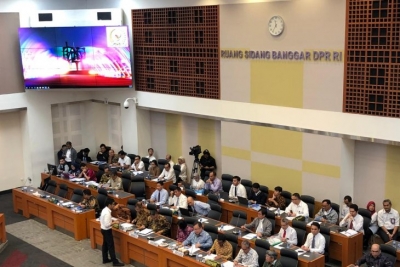 Perwakilan pemerintah dalam Rapat Kerja Badan Anggaran DPR di Jakarta, Senin (8/7/2019)