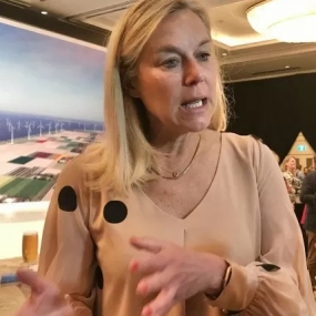 Menteri Perdagangan Luar Negeri dan Kerja Sama Pembangunan Belanda Sigrid Kaag di Jakarta, Senin (10/3/2020). ANTARA/ Sella Panduarsa Gareta