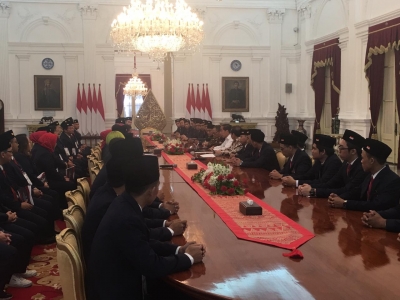 Presiden RI Joko Widodo, menerima delegasi Indonesia yang akan berkompetisi di World Skill Competition di Istana Merdeka, Jakarta. Rabu pagi. (14/08/2019).