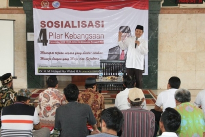 Hidayat Nur Wahid Tegaska Demokrasi Bukan Bid&#039;ah