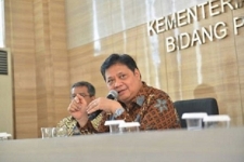 Airlangga調整大臣は、1340万回分のワクチンがインドネシアの人々に接種されたと表明