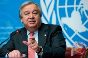 国連事務総長は、アルメニアとアゼルバイジャンに停戦合意を尊重するよう要請する