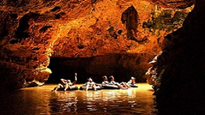 ジョクジャカルタ特別州のPINDUL（ピンドゥル）洞窟