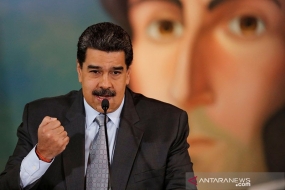 ベネズエラの大統領は、立法選挙のために15000人の候補者に/ワクチン投与を提案