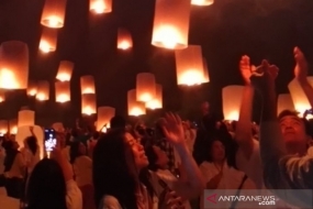 中部ジャワ州は、ボロブドゥール寺院のパッケージツアーを日本人に提供