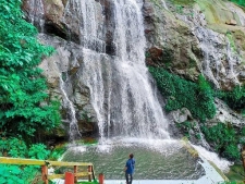 南カリマンタン州のBAJUIN（バジュイン）滝