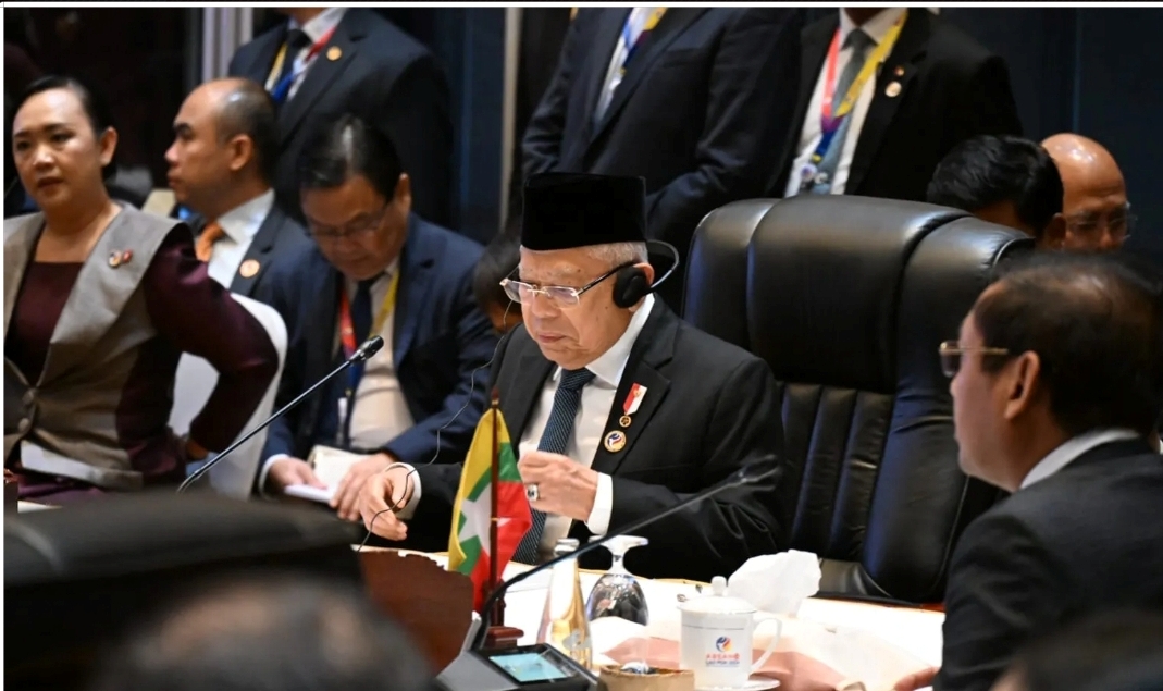 WAPRES ASEAN SUMMIT PLENO