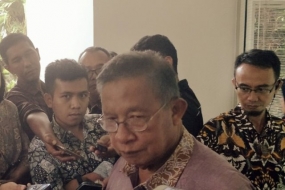 Darmin Nasution 提醒需要鼓励非石油和天然气出口的重要性