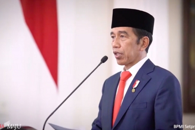 Jokowi总统称锁定不能保证抑制Covid-19传播