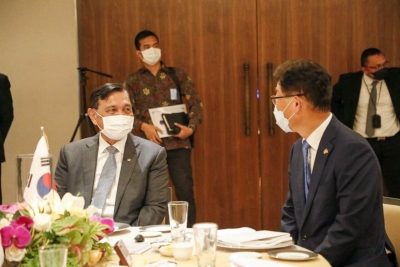 印尼加强与韩国的合作关系