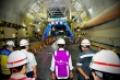 总统审查在Purwakarta 雅加达-万隆高速铁路项目的两个隧道