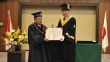 Jusuf Kalla 副总统从Hiroshima 大学 接受Honoris Causa博士学位