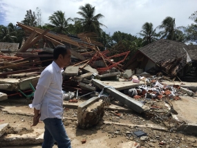 El presidente de Indonesia, Jokowi: en 2019 reemplazó el equipo dañado del sistema detector de tsunamis