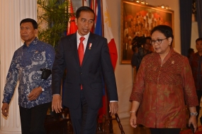 Joko Widodo recibe visita del Ministro del Interior de Australia